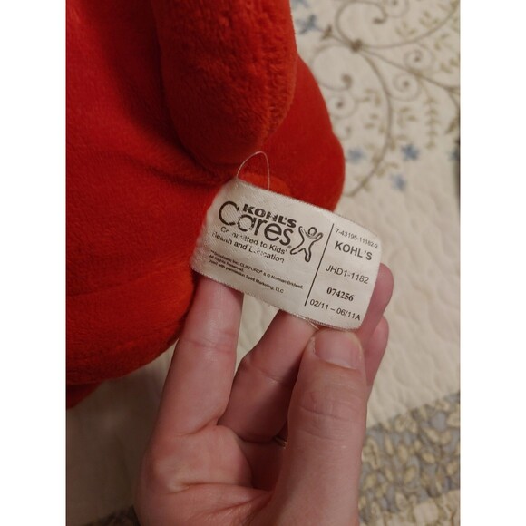 Clifford The Big Red Dog - Kohls Cares For Kids 13" Plush Stuffed Animal - Picture 8 of 8